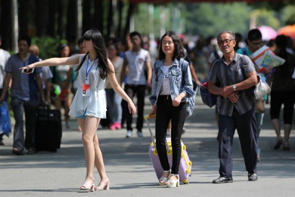 20140904新生报到 (13).jpg