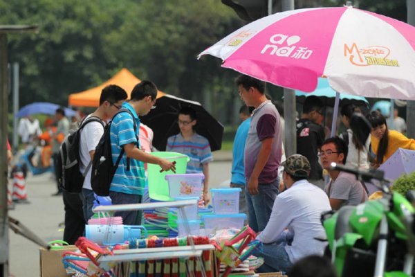 20140904新生报到 (19).jpg